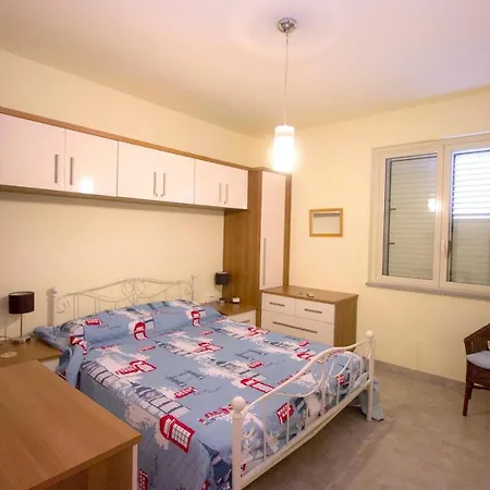 Appartement Apartment With 2 Bedrooms In Caulonia Marina With Wonderful Sea View Shared Pool Furnished Balcony 100 M From The Beach Marina di Caulonia