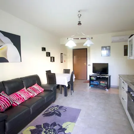 Apartment With 2 Bedrooms In Caulonia Marina With Wonderful Sea View Shared Pool Furnished Balcony 100 M From The Beach Appartement Marina di Caulonia