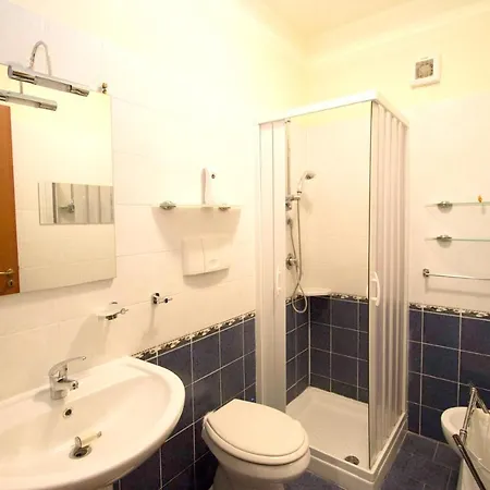 Apartment With 2 Bedrooms In Caulonia Marina With Wonderful Sea View Shared Pool Furnished Balcony 100 M From The Beach Appartement *
