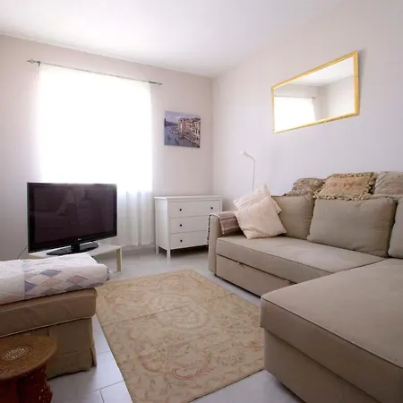 Appartement Apartment With 2 Bedrooms In Caulonia Marina With Wonderful Sea View Shared Pool Furnished Balcony 100 M From The Beach